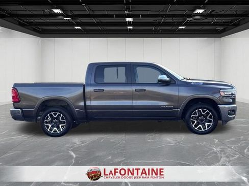 Used 2026 RAM 1500 Laramie AWD/4WD image 6