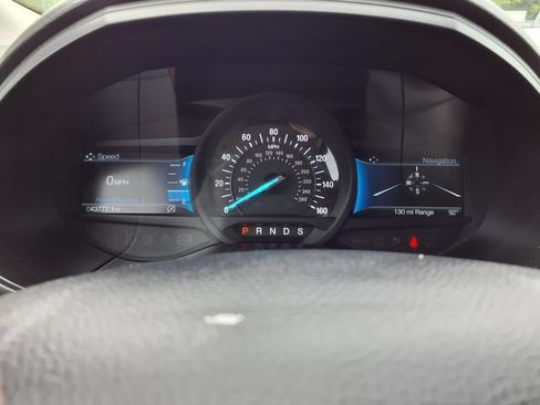 Used 2024 Ford Edge SEL AWD/4WD image 18