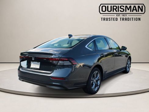 Used 2024 Honda Accord EX image 9