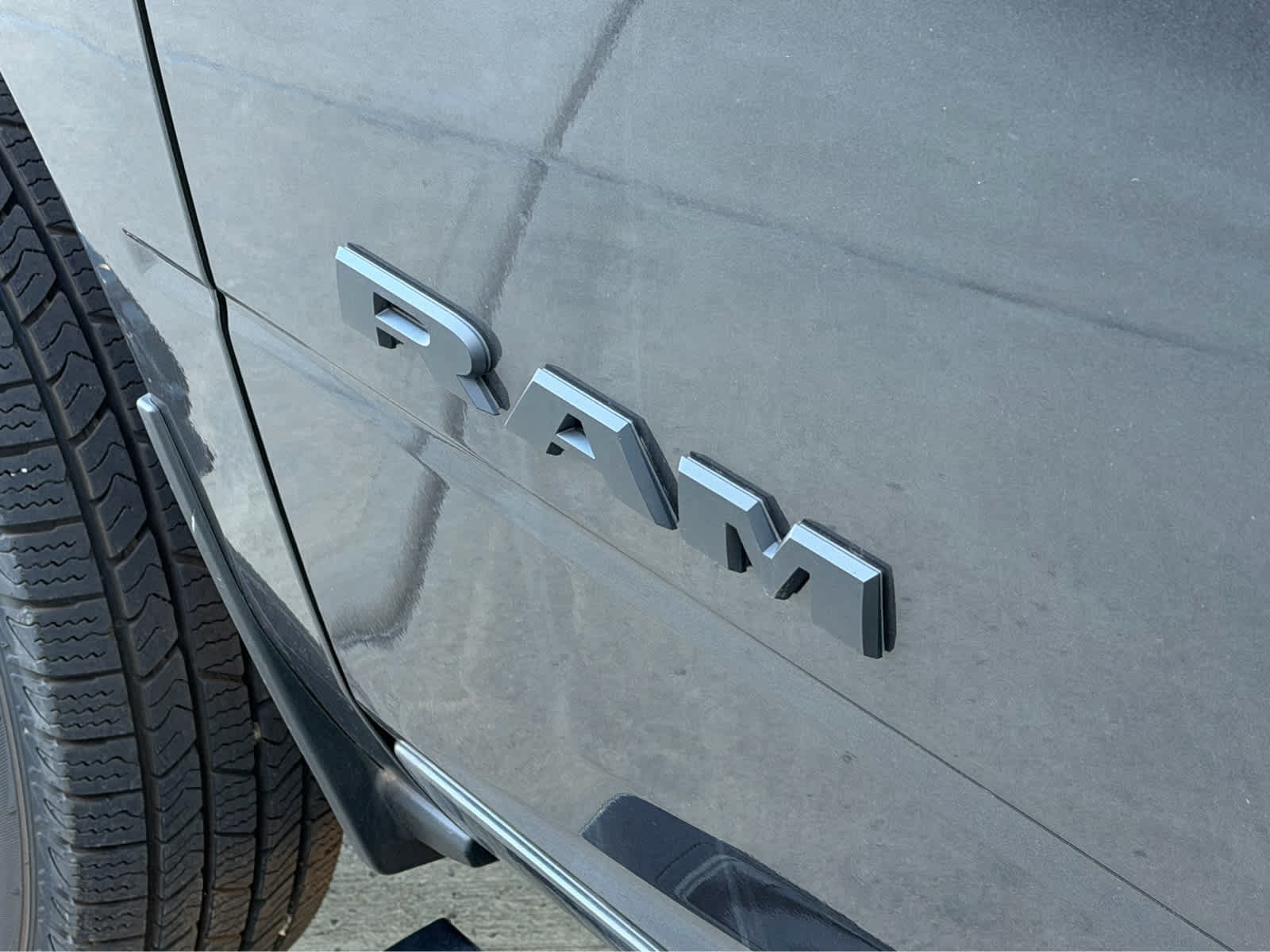 New 2026 RAM 3500 Big Horn AWD/4WD image 9
