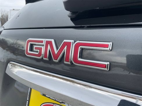 Used 2018 GMC Terrain SLT w/ Preferred Package image 52