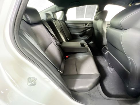 Used 2022 Honda Accord Sport image 24