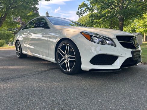 Used 2017 Mercedes-Benz E 400 4MATIC Coupe image 2