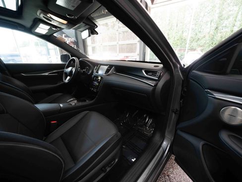 Used 2024 INFINITI QX50 Sport image 26