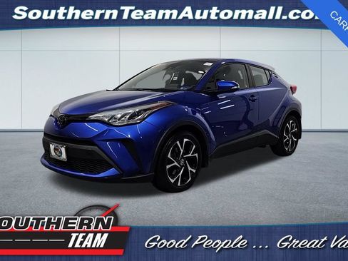 Used 2022 Toyota C-HR XLE FWD image 1