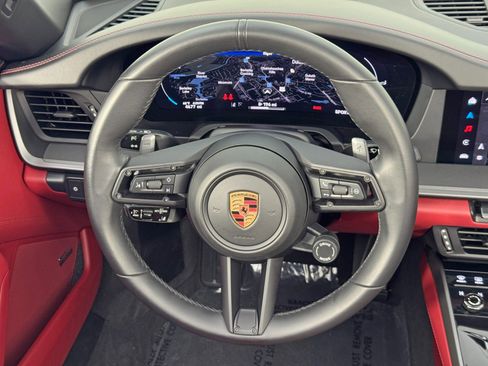 Used 2025 Porsche 911 Carrera image 19