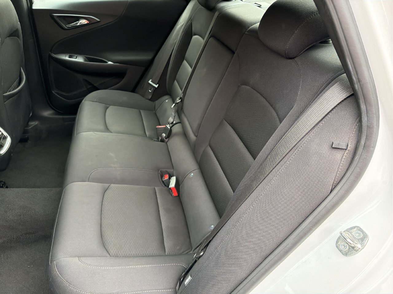 Used 2024 Chevrolet Malibu LT FWD image 18