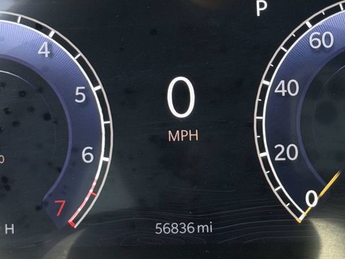 Used 2024 Jeep Grand Cherokee L Limited w/ Luxury Tech Group II AWD/4WD image 17