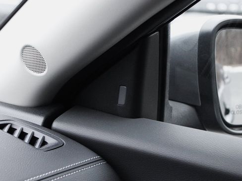 Certified 2020 Nissan Sentra SV image 38