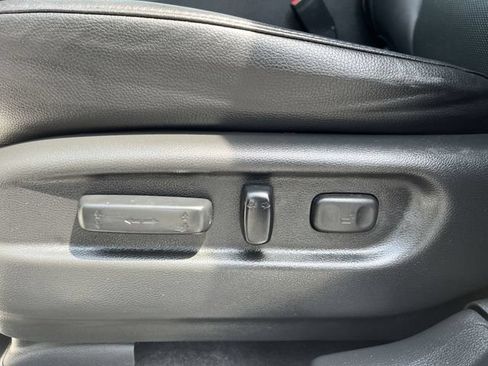Used 2025 Honda Ridgeline TrailSport image 16