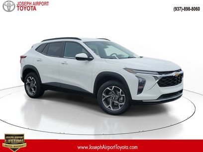 Used 2025 Chevrolet Trax LT