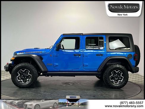 Used 2023 Jeep Wrangler Unlimited Rubicon w/ LED Lighting Group AWD/4WD image 5