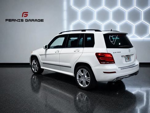 Used 2015 Mercedes-Benz GLK 350 2WD image 2