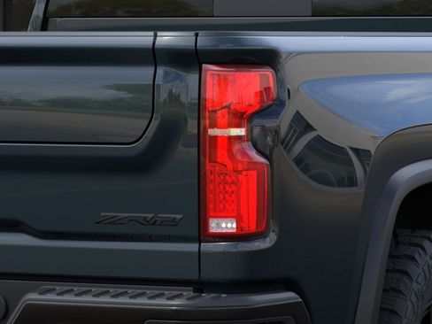 New 2026 Chevrolet Silverado 2500 ZR2 w/ LPO, Dark Essentials Package AWD/4WD image 11