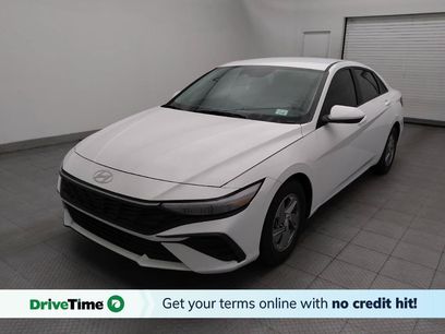 Used 2024 Hyundai Elantra SE