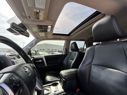 Used 2023 Toyota 4Runner Limited image 12