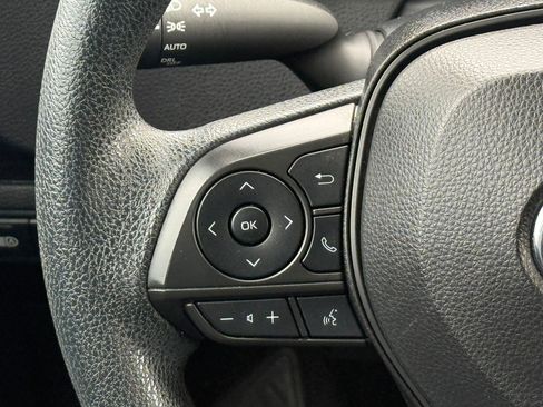 Used 2023 Toyota Corolla LE image 46