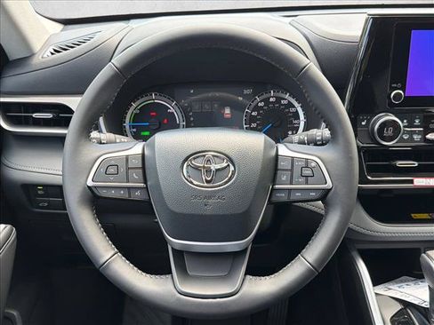 Used 2026 Toyota Highlander XLE AWD/4WD image 24