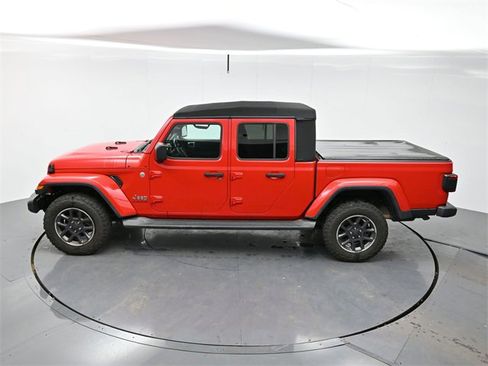 Used 2020 Jeep Gladiator Overland w/ Safety Group image 31