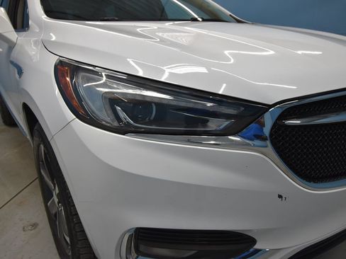Used 2019 Buick Enclave Essence w/ LPO, Sport Appearance Package AWD/4WD image 42