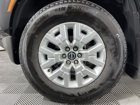 Used 2023 Nissan Frontier SV w/ SV Convenience Package image 10