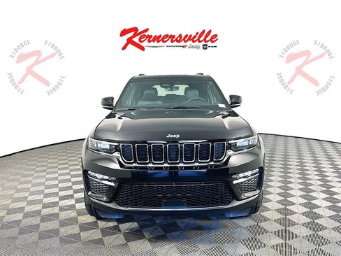 New 2025 Jeep Grand Cherokee Limited image 2