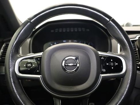 Used 2017 Volvo XC90 T5 R-Design image 16