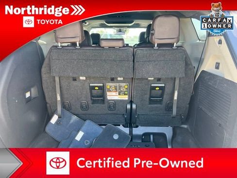 Certified 2024 Toyota Sienna Platinum FWD image 59