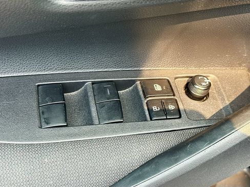 Used 2024 Toyota Corolla LE FWD image 19