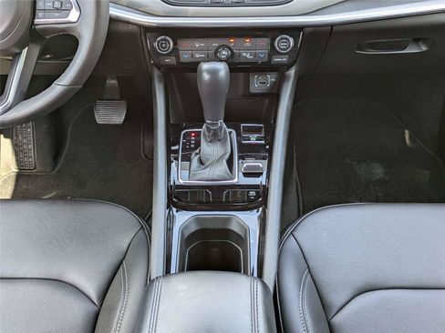 Certified 2025 Jeep Compass Limited AWD/4WD image 21