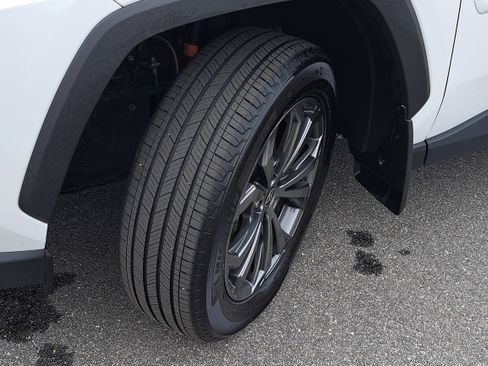 Used 2023 Toyota RAV4 Limited image 31