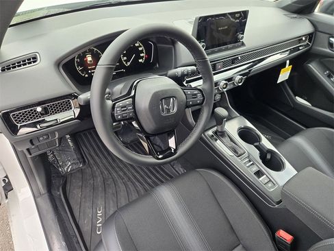 New 2026 Honda Civic Sport image 18