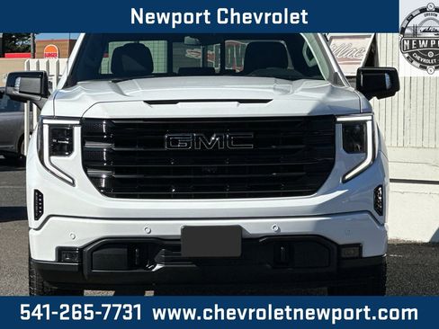 New 2026 GMC Sierra 1500 Elevation w/ Elevation Premium Package image 7