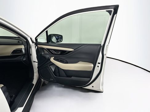 Used 2022 Subaru Outback Limited AWD/4WD image 34