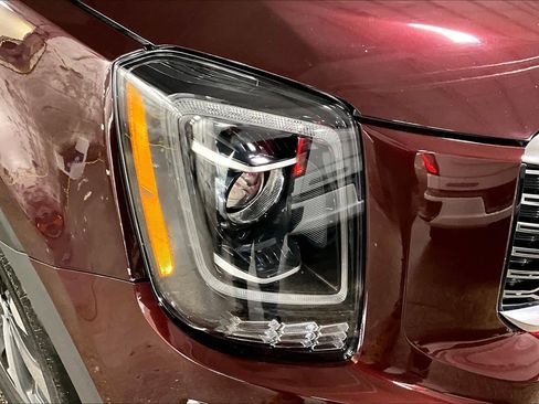 Used 2020 Kia Telluride S image 25