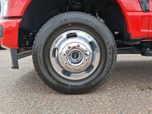 New 2026 Ford F350 4x4 Crew Cab DRW Super Duty image 23