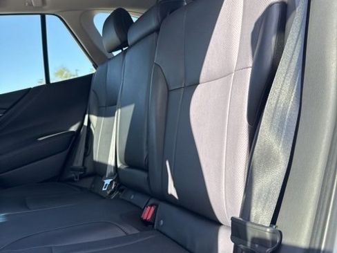 Used 2020 Subaru Outback Limited w/ Popular Package #2 image 9