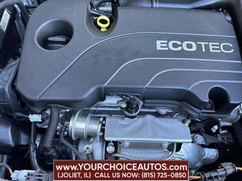 Used 2022 Chevrolet Equinox LT w/ Driver Convenience Package FWD image 34