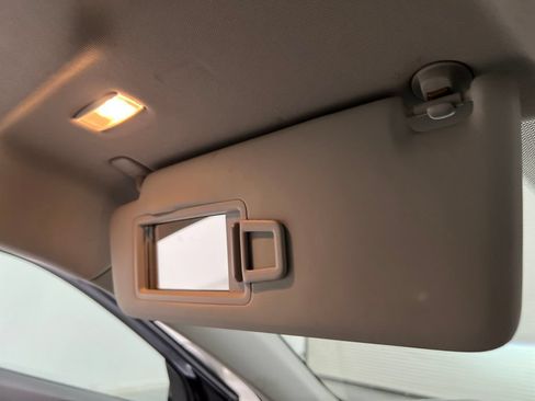 Used 2025 Volkswagen Taos S FWD image 65