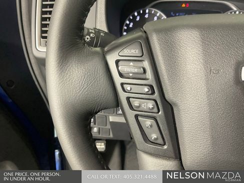 Used 2024 Nissan Frontier SV w/ SV Convenience Package RWD image 44