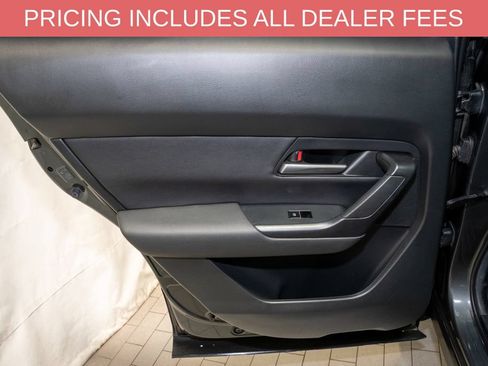 Used 2025 MAZDA CX-50 AWD 2.5 S w/ Preferred Package image 10