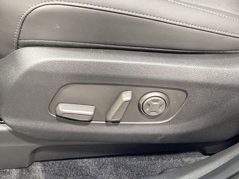 New 2026 Kia Carnival image 14