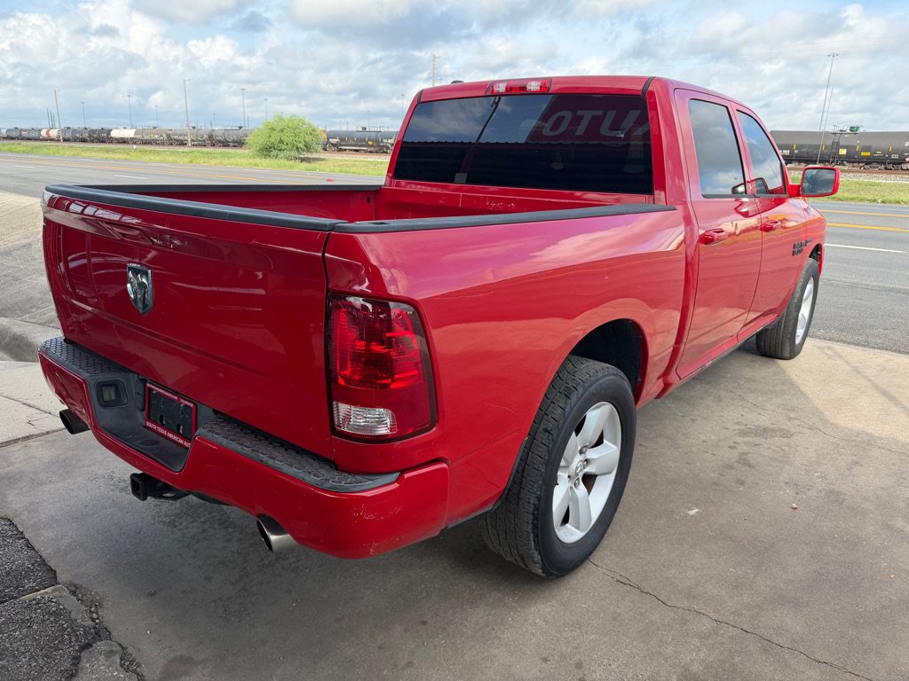 Used 2014 RAM 1500 Express RWD image 5