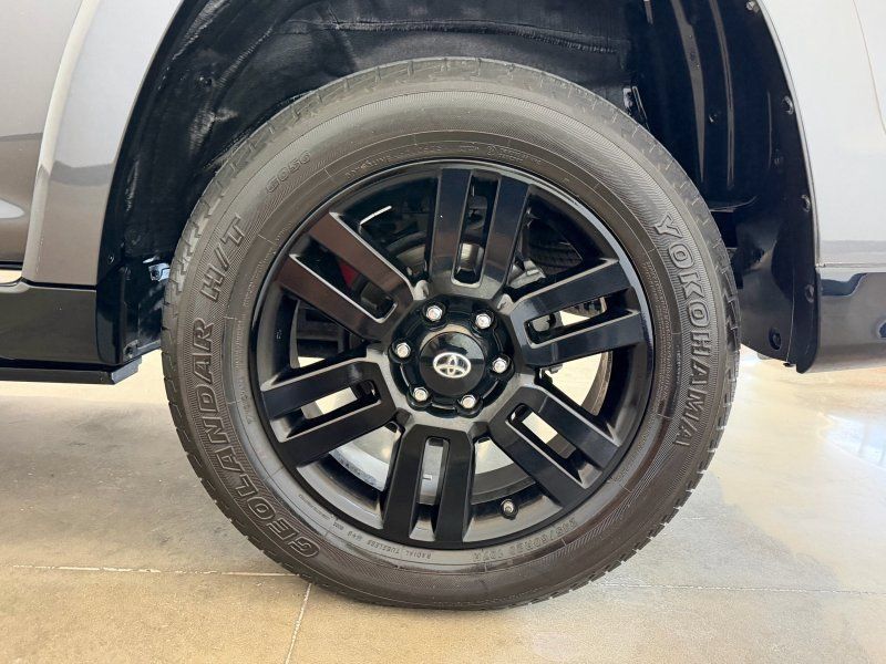 Used 2021 Toyota 4Runner Nightshade AWD/4WD image 12