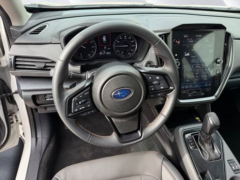 Used 2024 Subaru Crosstrek 2.5i Limited image 6