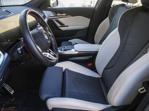 Used 2025 BMW X2 M35i w/ Premium Package image 13