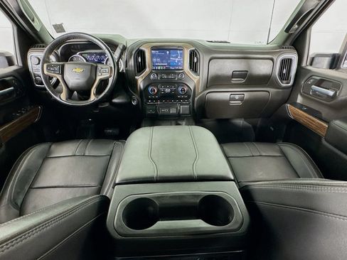 Used 2023 Chevrolet Silverado 3500 High Country w/ Z71 Off-Road Package AWD/4WD image 32