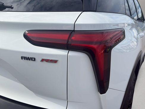 Used 2024 Chevrolet Blazer EV RS AWD/4WD image 18
