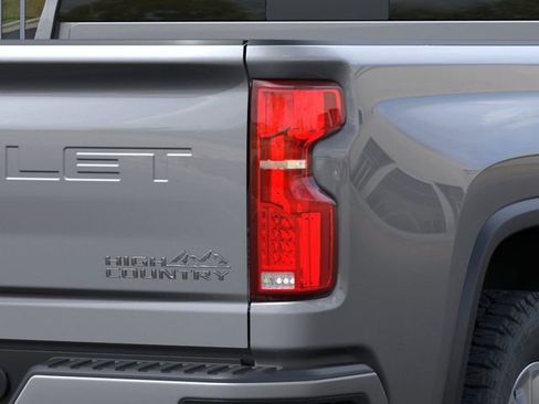 New 2026 Chevrolet Silverado 2500 High Country AWD/4WD image 11