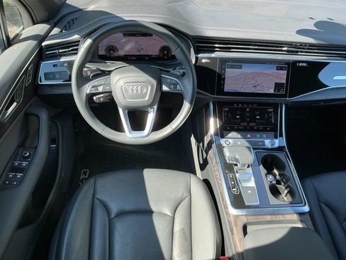 Used 2023 Audi Q7 2.0T Premium w/ Convenience Package AWD/4WD image 18
